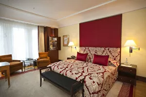 Images Dated 18th July 2011: Deluxe room in the Hotel Adlon, Unter den Linden, Berlin, Germany