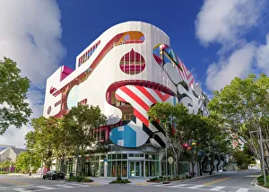 Shopping Prints: Design District Miami, Museum Garage Miami, South Florida, USA