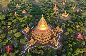 Temples Prints: The Dhammayazika Pagoda, surrounded by other temples and pagodas