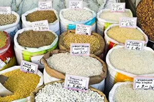 Images Dated 14th September 2015: Different type of grain and rice at the Central Market in Athens, Greece