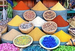 Souk Prints: Display of spices and pot-pourri at a shop in Rahba Kedima