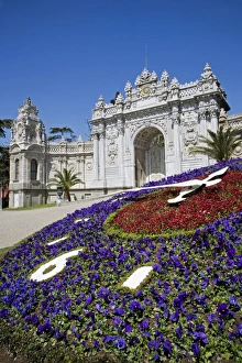 Sultan Prints: The Dolmabahce Palace in Istanbul