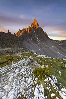 Images Dated 22nd November 2016: Dolomites, Italy. The first lights on Paterno, in summertime