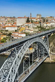 Images Dated 18th July 2016: Dom Luis I bridge and city skyline, Porto, Portugal