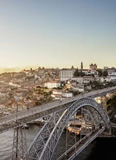 Images Dated 28th September 2017: Dom Luis I Bridge at sunset, elevated view, Porto, Portugal