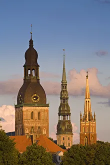 Images Dated 22nd December 2008: Dome Cathedral, St. Peters & St. Saviours Churches, Riga, Latvia