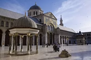 Images Dated 8th May 2007: The Dome of the Clocks in the Umayyad Mosque