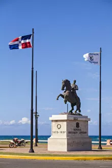 Images Dated 31st July 2012: Dominican Republic, Puerto Plata, Statue of General Gregorio Luperon on horse, near