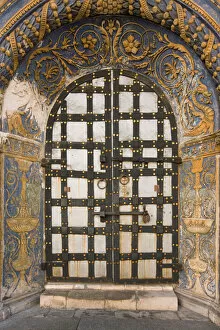 Images Dated 23rd November 2009: Door at Cathedral of the Archangel, Kremlin, Moscow, Russia