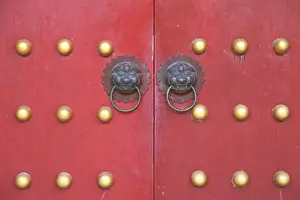 Door Handle Prints: Door at Mu Family Mansion, Lijiang (UNESCO World Heritage Site), Yunnan, China