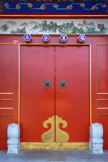 Door in Shajing Hutong, Beijing, China
