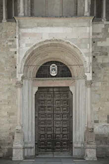 Images Dated 3rd June 2019: Doorway of Cattedrale di Parma, Parma, Emilia-Romagna, Italy