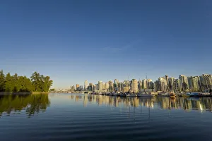 Images Dated 5th March 2008: Downtown Vancouver Skyline and Coal Harbour, Vancouver, British Columbia, Canada
