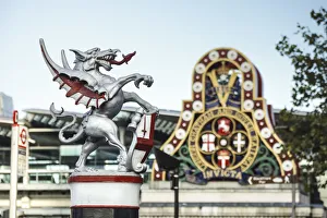 Images Dated 16th September 2016: Dragon Statue at entrance to City of London, Blackfriars Bridge, London, England, UK