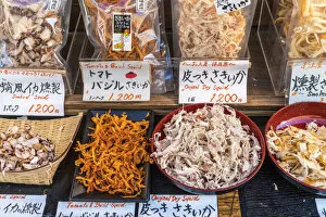 Images Dated 29th April 2016: Dried squid, Tsukiji Central Fish Market, Tokyo, Japan