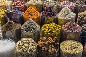 Images Dated 1st February 2017: Dubai Spice Souk, Dubai, United Arab Emirates