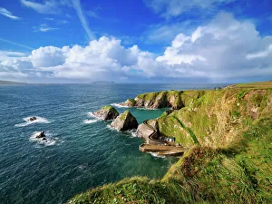 Dun Chaoin Prints: Dunquin Pier, elevated view, Dingle Peninsula, County Kerry, Ireland