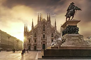 Piazza Duomo Prints: Duomo (Cathedral), Milan, Lombardy, Italy