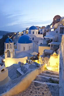 Images Dated 2nd March 2012: Dusk, Oia, Santorini, Cyclades islands, Greece
