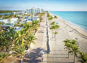 Hollywood Prints: Early Morning, Hollywood Beach Miami, Florida, USA