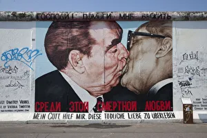 Eastside gallery (Berlin Wall), Muhlenstrasse, Berlin, Germany