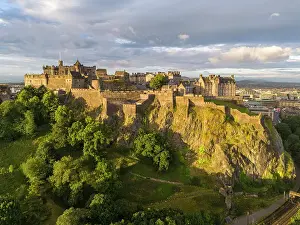 Edinburgh Prints: Edinburgh Castle, Edinburgh, Lothian, Scotland, UK