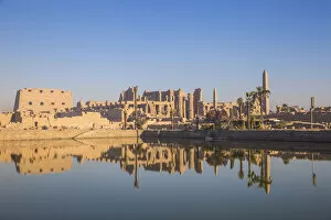 Images Dated 12th June 2017: Egypt, Luxor, Karnak Temple, Temple of Amun & Sacred Lake