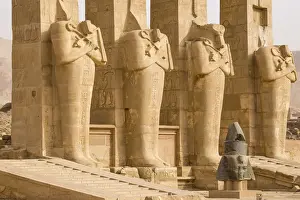 Egypt, Luxor, West Bank, the Temple of Ramessess 11 known as The Ramesseum