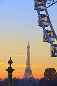 Images Dated 21st January 2014: Eiffel Tower From Place De La Concorde With Big Wheel In Foreground, Paris, France