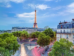 Paris Prints: Eiffel Tower View, Champ de Mars, Paris, Ile de France, France