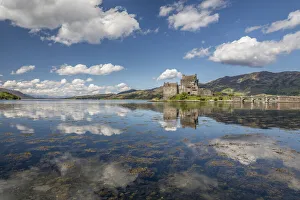 Loch Alsh Prints: Eilean Donan Castle on Loch Alsh, Kyle, Highlands, Scotland, Great Britain