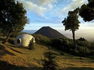 Images Dated 21st May 2013: El Salvador, Cerro Verde National Park, Volcano National Park, Izalco Volcano, Once