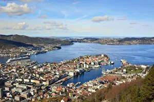 Norge Prints: Elevated view over central Bergen. Hordaland, Norway