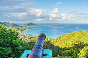 Images Dated 5th April 2023: Elevated view over Hillsborough, Carriacou Island, Grenada, Caribbean