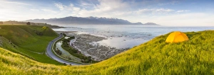 Images Dated 10th November 2013: Elevated view over picturesque Kaikoura peninsula illuminated at sunset, Kaikoura