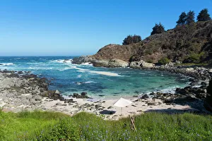 Images Dated 13th September 2022: Elevated view of Playa Las Cujas, Cachagua, Zapallar, Petorca Province, Valparaiso Region, Chile