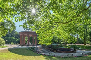 Bad Homburg Prints: Elisabethen fountain, Spa gardens, Bad Homburg vor der Hoehe, Taunus, Hesse, Germany