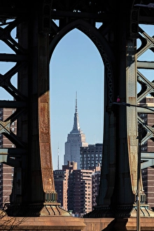Brooklyn Prints: Empire State Building framed by Manhattan Bridger, Brooklyn, New York City, New York, USA