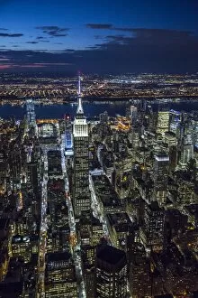 Images Dated 13th November 2015: Empire State Building, Manhattan, New York City, New York, USA