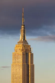 Images Dated 5th November 2013: Empire State Building, Manhattan, New York City, USA
