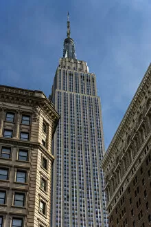 Images Dated 14th December 2015: The Empire State Building, Manhattan, New York, USA