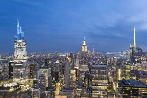 Images Dated 18th May 2022: Empire State Building & Midtown Manhattan, New York City, USA