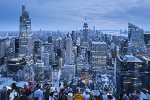 Images Dated 20th May 2022: Empire State Building & Midtown Manhattan, New York City, USA