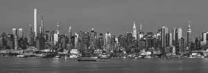 Empire State Building & Midtown Manhattan from New Jersey, New York City, USA