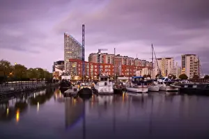 Endland Prints: Endland, London, Canary Wharf, Poplar wharf and marina