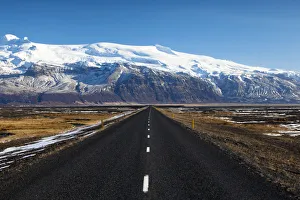 Endless Road, Vatnajokull, Iceland