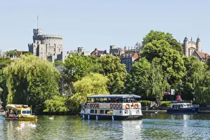 Windsor Prints: England, Berkshire, Windsor, Windsor Castle and River Thames