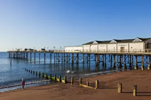 Images Dated 30th November 2017: England, Devon, Teignmouth, Teignmouth Pier and Beach