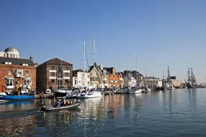Images Dated 8th November 2011: England, Dorset, Weymouth, Waterfront Skyline