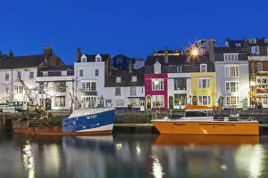 Images Dated 14th January 2022: England, Dorset, Weymouth, Weymouth Harbour at Night
